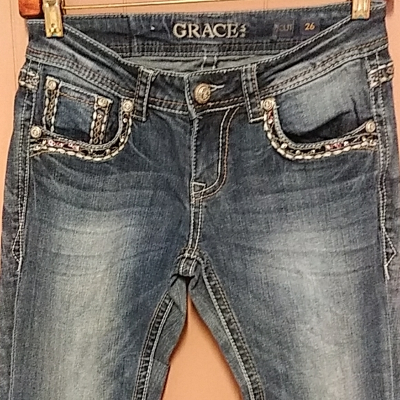 Grace in La bootcut size 26 embellished jeans - Picture 2 of 7